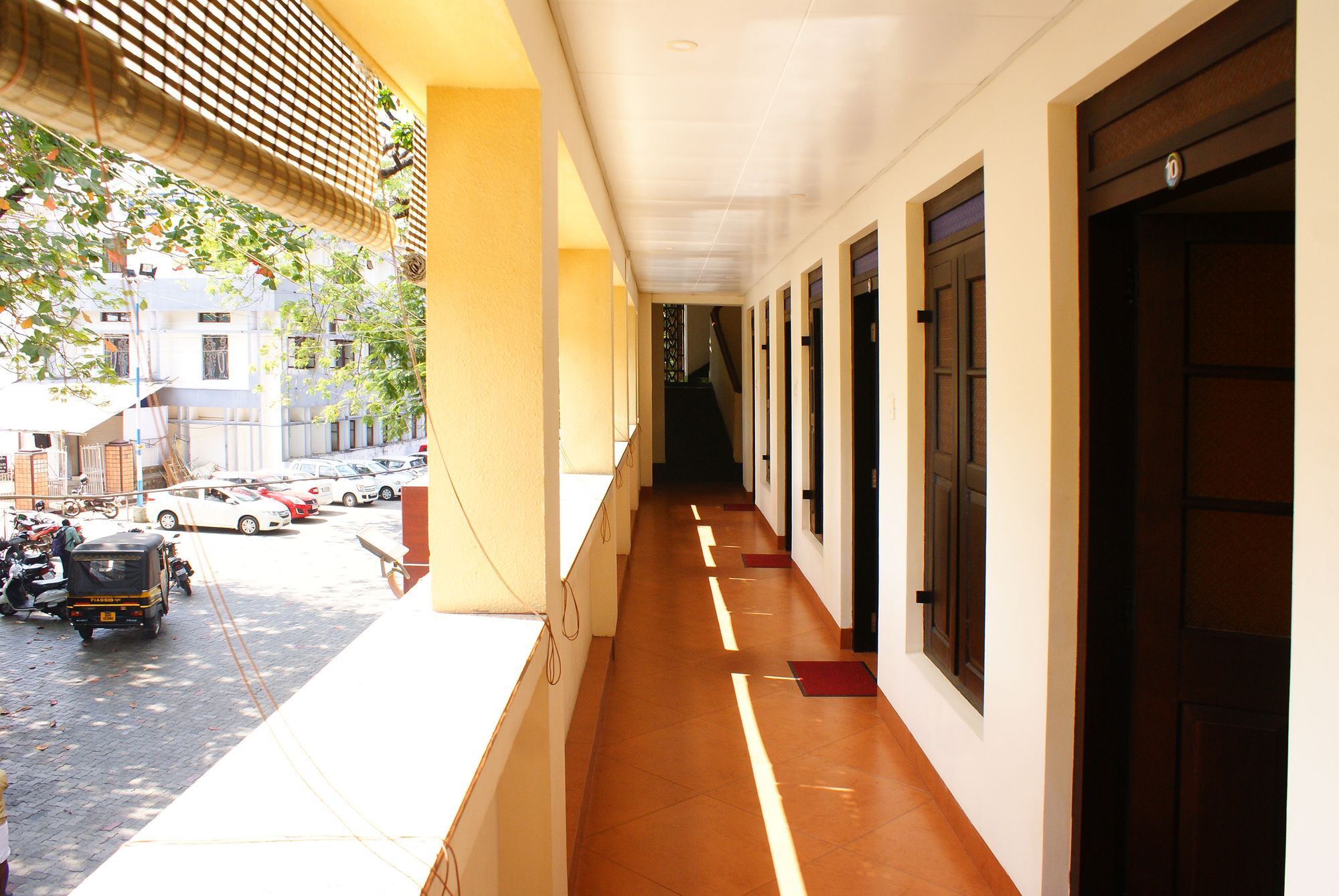 Hotel Oyo 8268 Gokul Ottupura Kochi Zewnętrze zdjęcie